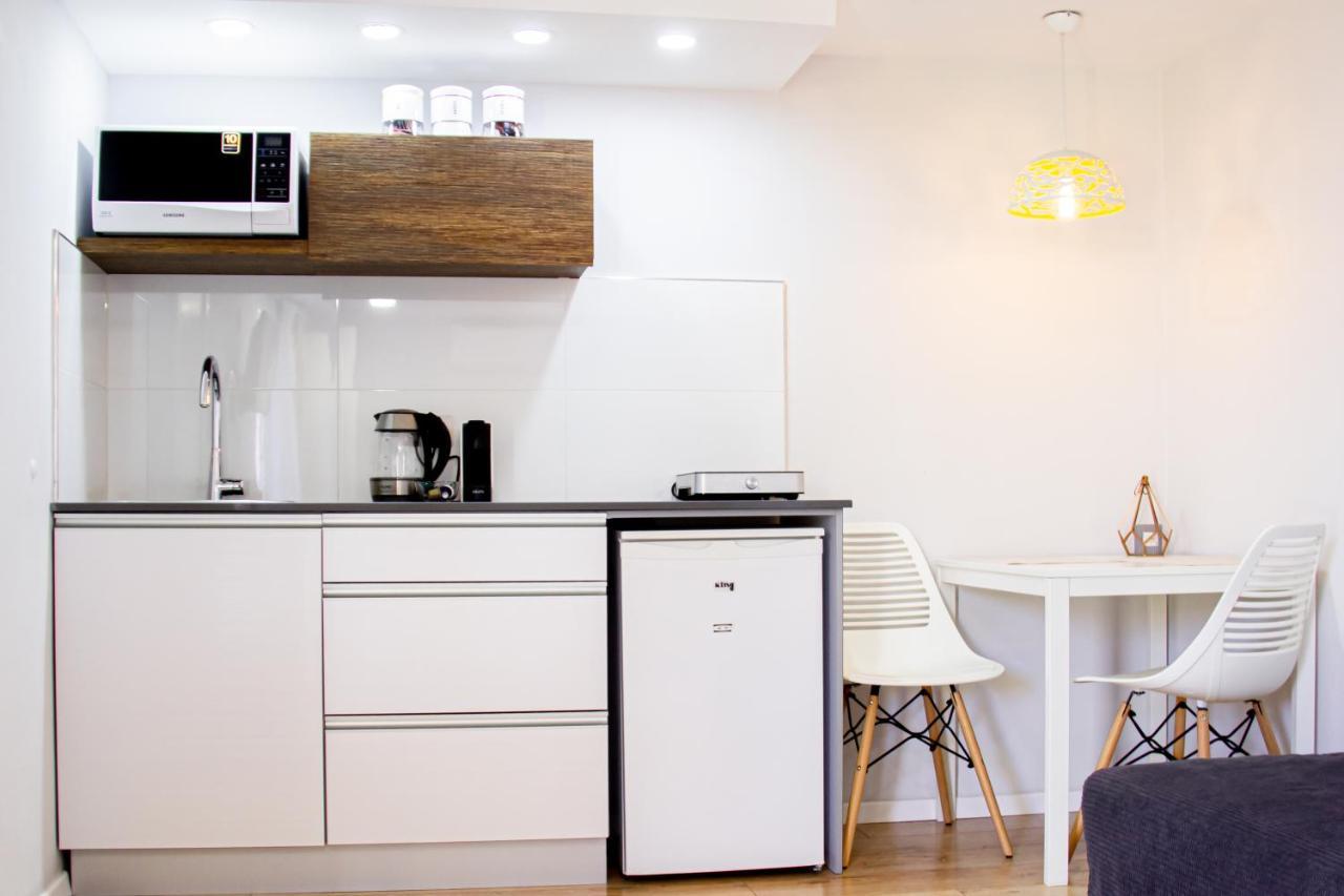 Apartment Stacey's Stylish *