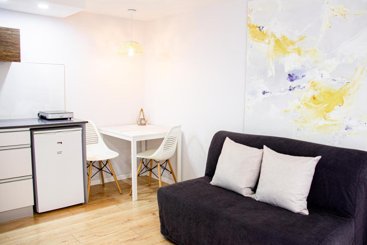 Stacey's Stylish Apartment
